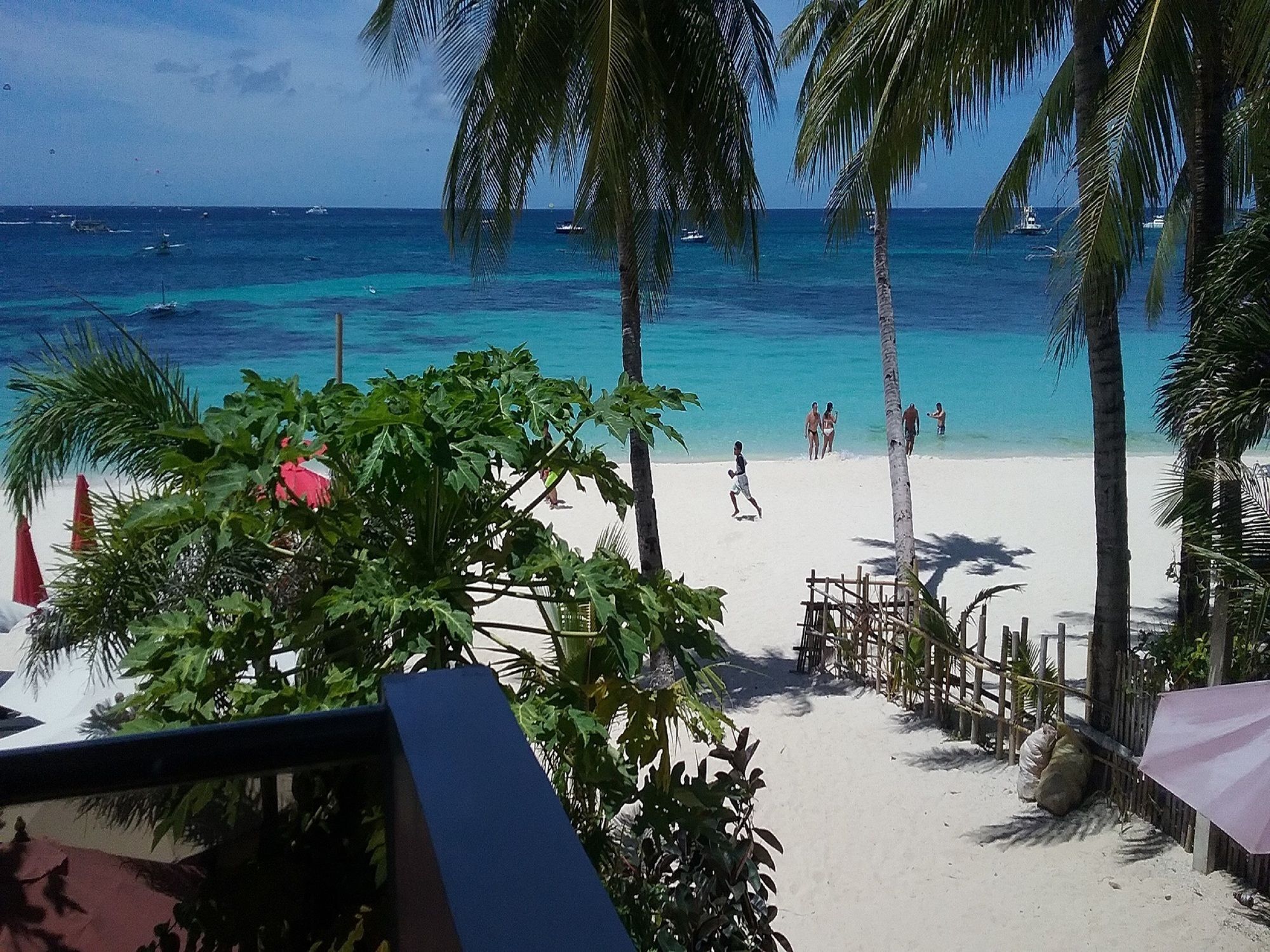 Kaiyana Boracay Beach Resort Manoc-Manoc Exteriör bild